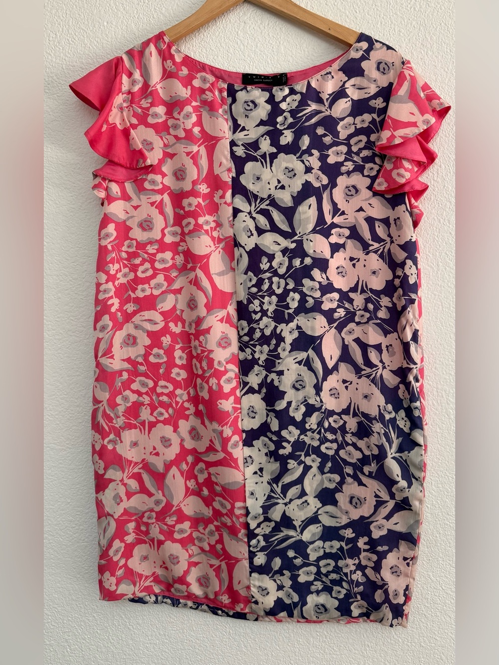 100% silk Twin-Set Pink & Navy Floral Split Ruffle Sleeve Dress